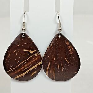 Silver Tone Metal Multiple Shades of Brown Plastic or Resin Drop Dangle Earrings